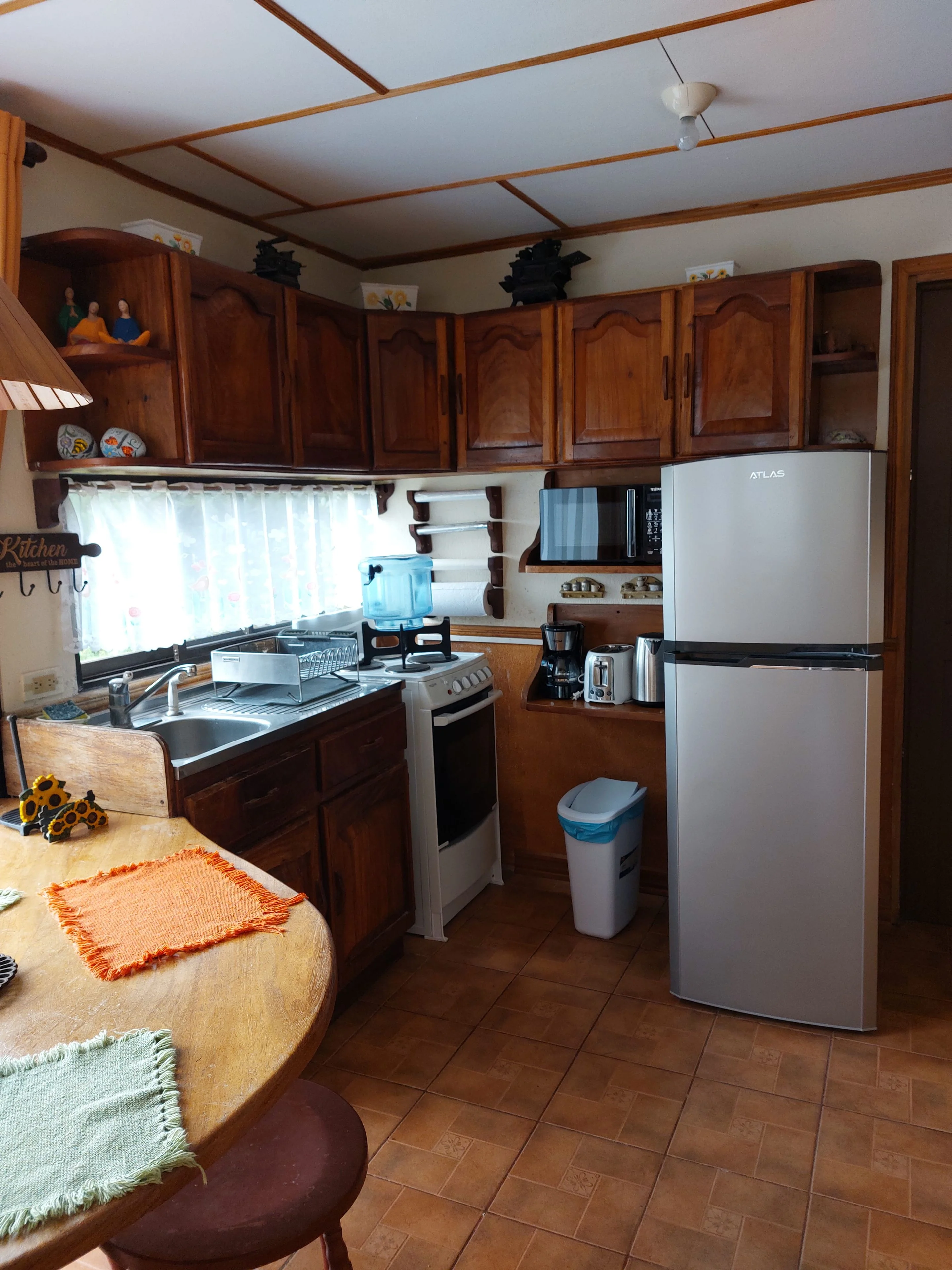 Beautiful 2 BD/1BA Cotagge + office, large enclosed backyard - San Luis photo 5