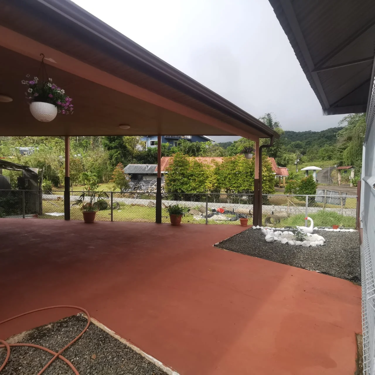Furnished 3BD/2BA Home with Garage & High-Speed Internet photo 4