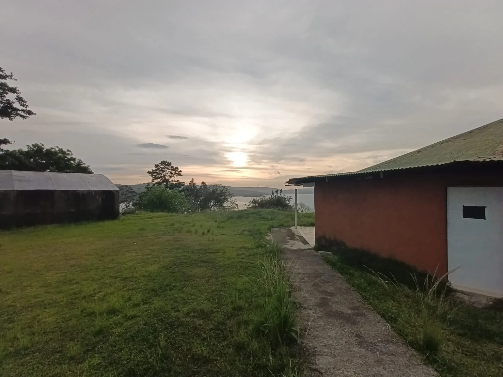 Exclusive Lakefront Property in Península 1 – Tronadora – 10,347 m² of Natural Beauty photo 2