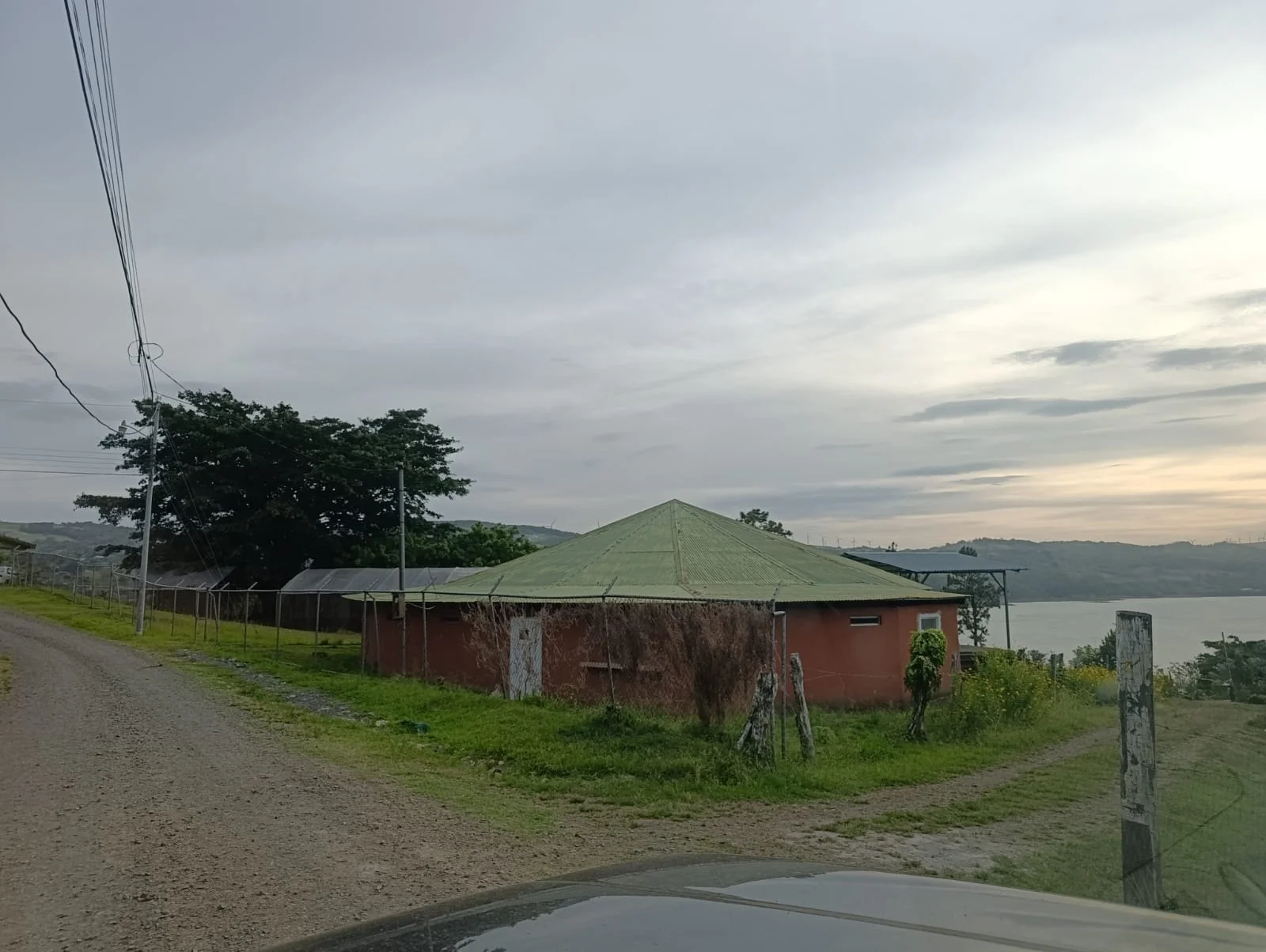 Exclusive Lakefront Property in Península 1 – Tronadora – 10,347 m² of Natural Beauty photo 5