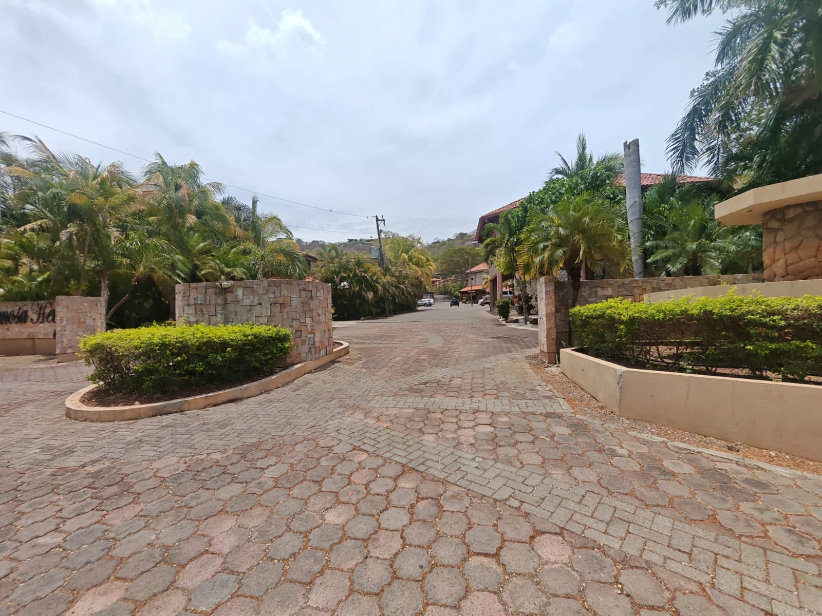 Hermosa Heights Business Center – Premium Commercial Space Near the Beach - 3