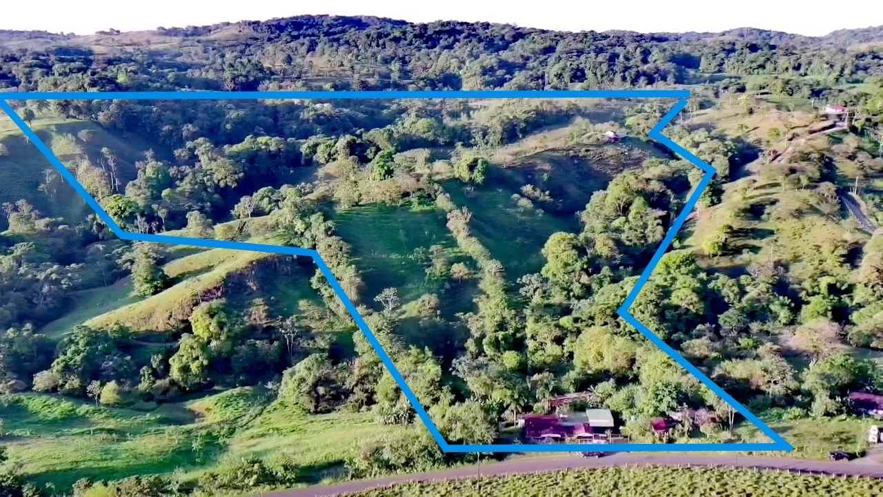 Spectacular 27.44-Acre Farm with Lake, Volcano & Mountain Views – Mata de Caña - 2