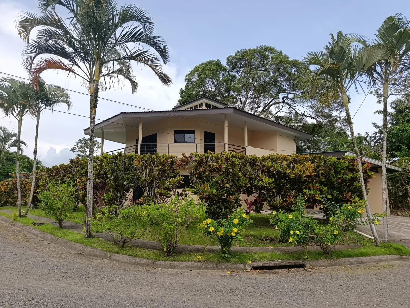 Buena Vista Twin Residences – Dual Lake Community Investment Opportunity in San Luis photo 2