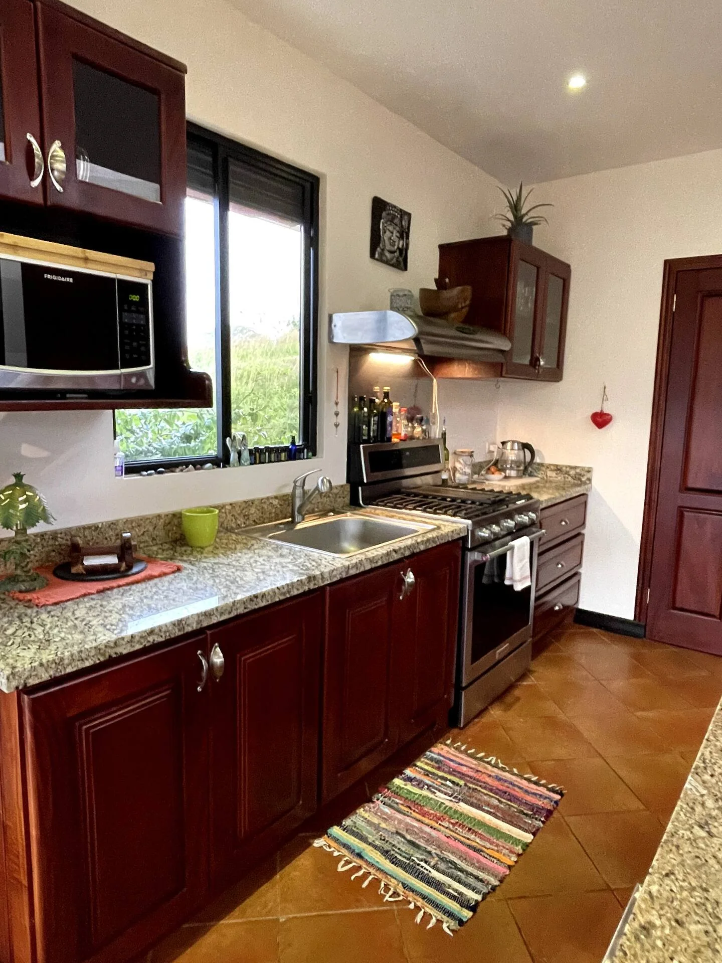 Private & Furnished 2BD/1BA Lake View Home on 1.27 Acres photo 9