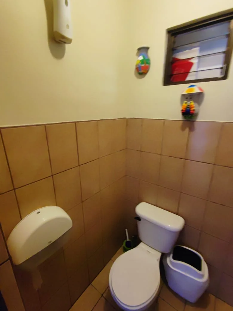 Comercial Space + 3BD 1 BA Home + 1BD 1BA Apartment in Nuevo Arenal photo 14