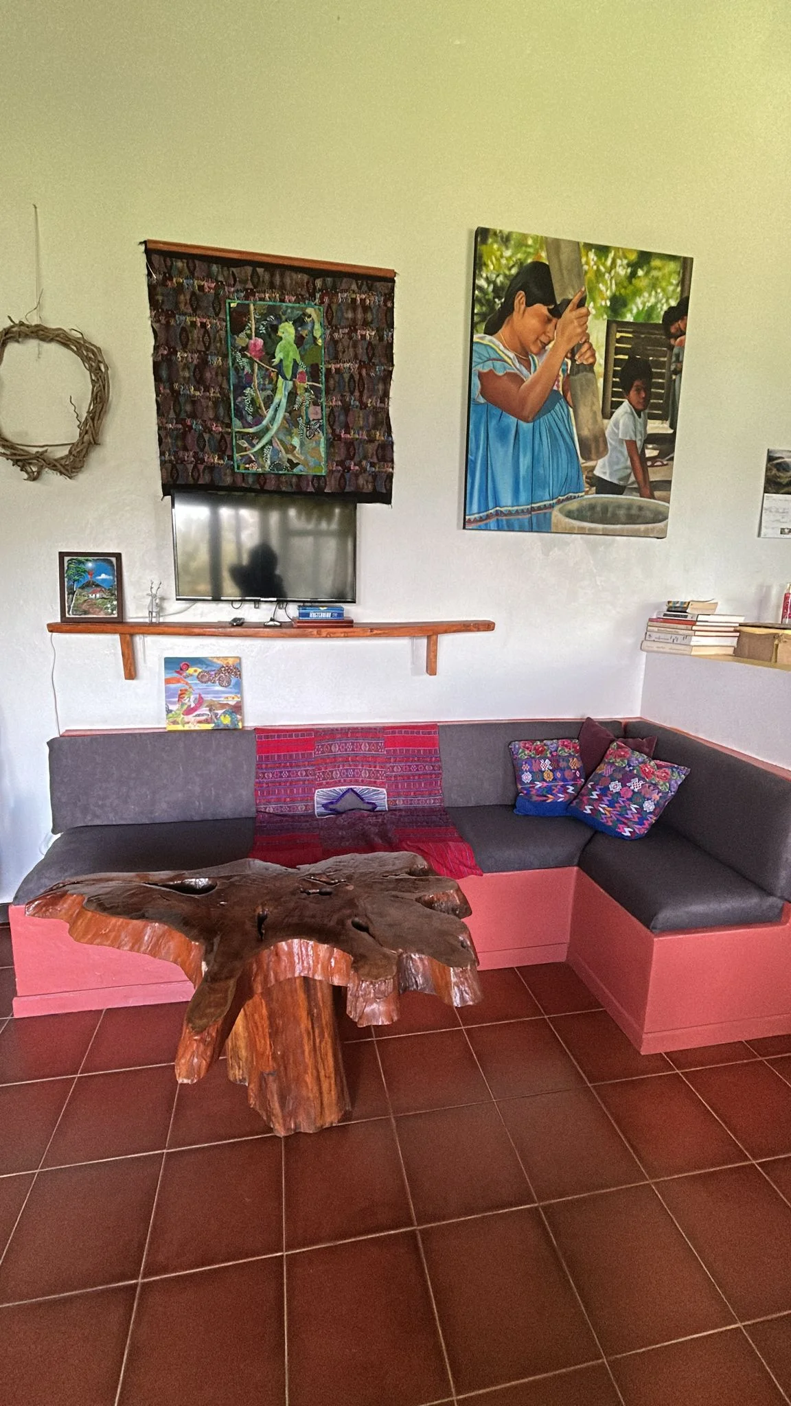 Peaceful 3BD / 2BA Home on 12164 m² (3.01 Acre) with Lake & Volcano Views  photo 12