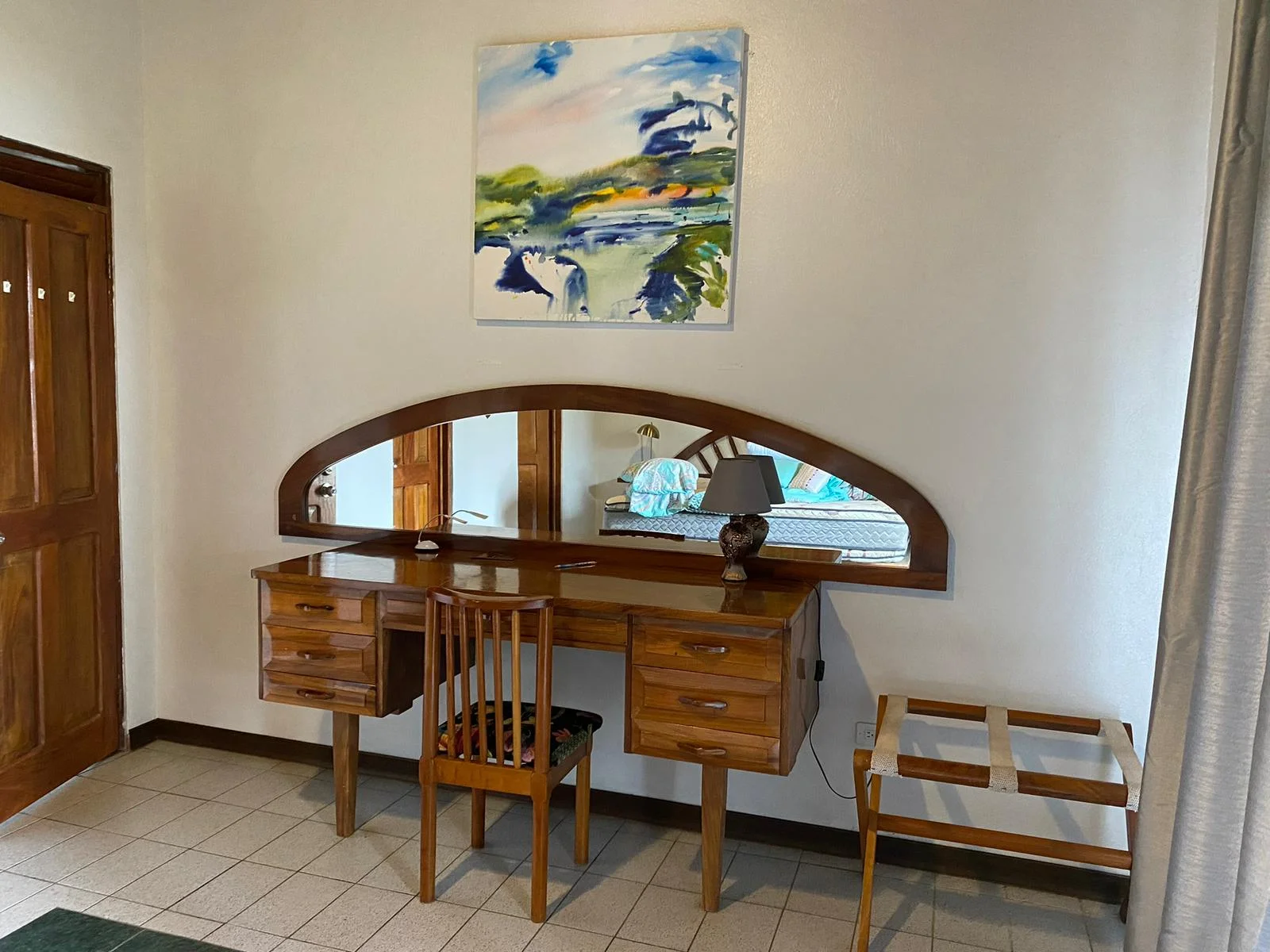 Peaceful 3BD / 2BA Home on 12164 m² (3.01 Acre) with Lake & Volcano Views  photo 17