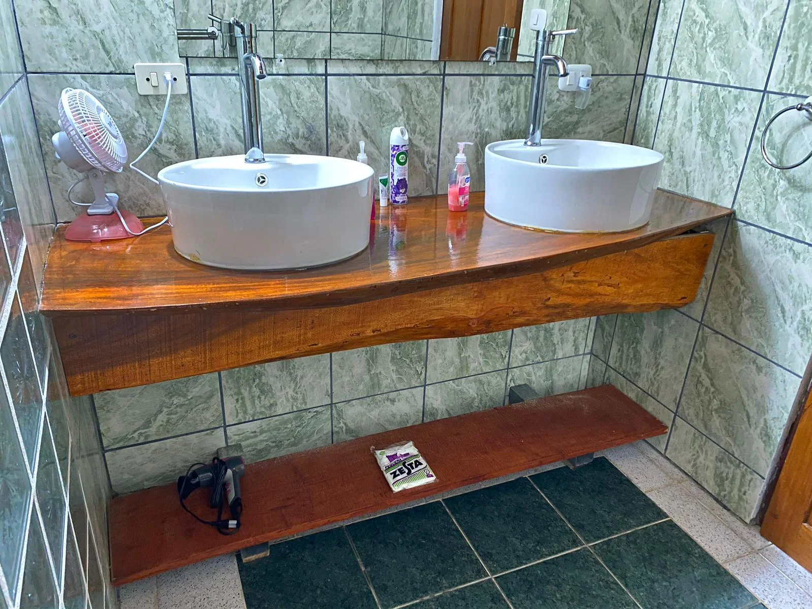 Peaceful 3BD / 2BA Home on 12164 m² (3.01 Acre) with Lake & Volcano Views  photo 21