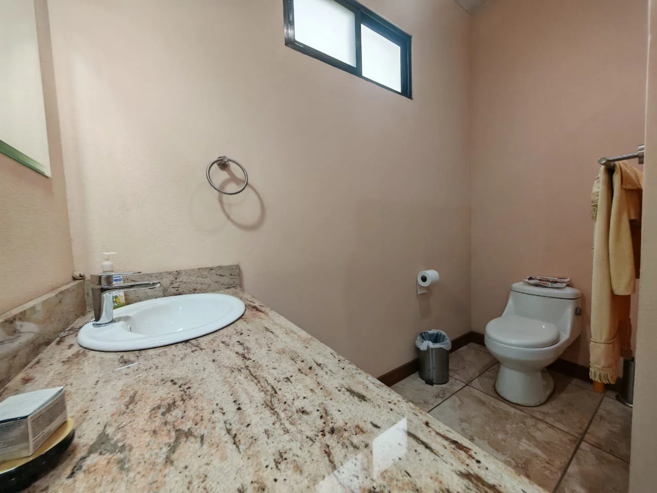 Lovely 3BD/2BA Home on 0.25 Acres with Security & Fruit Trees in Tronadora photo 28