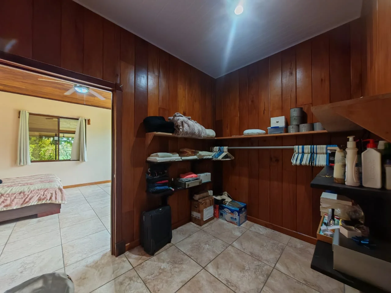 Lovely 3BD/2BA Home on 0.25 Acres with Security & Fruit Trees in Tronadora photo 20