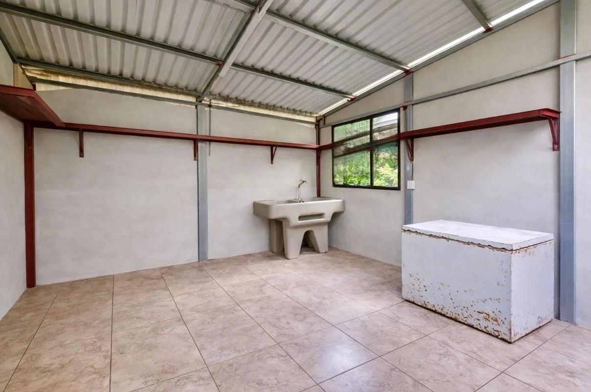 Lovely 3BD/2BA Home on 0.25 Acres with Security & Fruit Trees in Tronadora photo 34